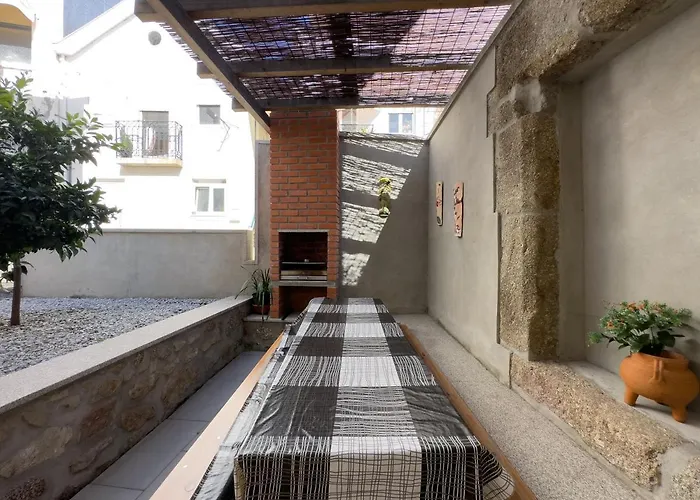 Casa Flores Casa de Férias Oliveira do Hospital